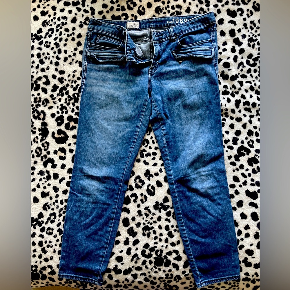 Cute cropped Gap jeans